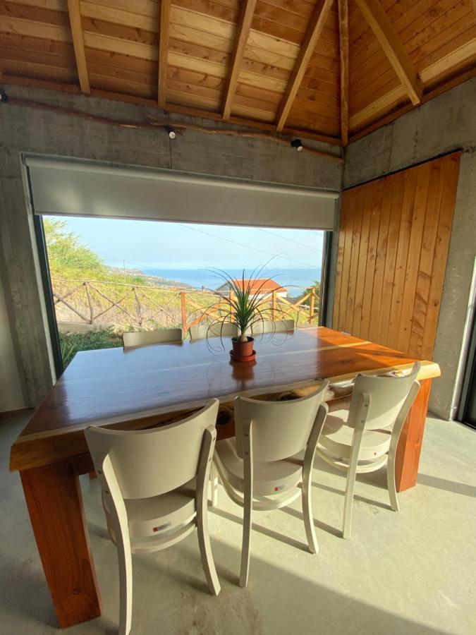 Vila Casa Pereirinha Estreito Da Calheta Exteriér fotografie
